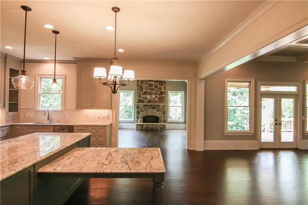254 Elden Drive Ne, Sandy Springs, Georgia 30342, 5 Bedrooms Bedrooms, ,5 BathroomsBathrooms,Residential,Sold,254 Elden Drive Ne,5653374