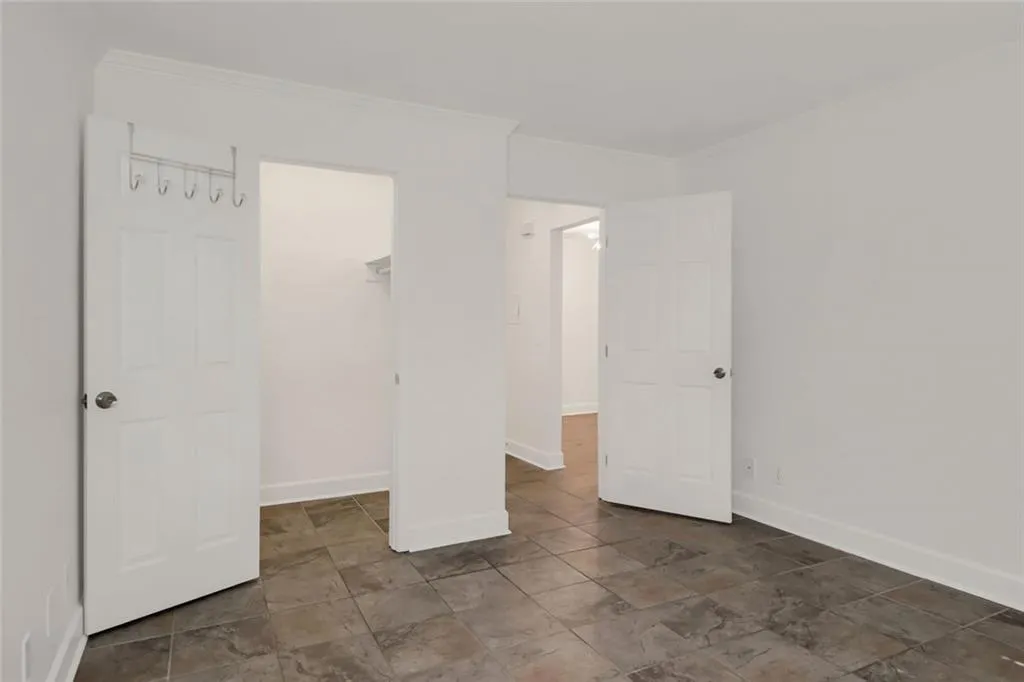 501 Barrington Hills Drive, Atlanta, Georgia 30350, 1 Bedroom Bedrooms, ,1 BathroomBathrooms,Residential,For Sale,501 Barrington Hills Drive,7655983