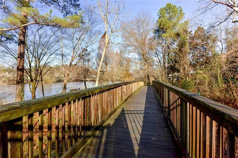 200 River Vista Drive Unit 541, Atlanta, Georgia 30339, 2 Bedrooms Bedrooms, ,2 BathroomsBathrooms,Residential,Sold,200 River Vista Drive Unit 541,6648854