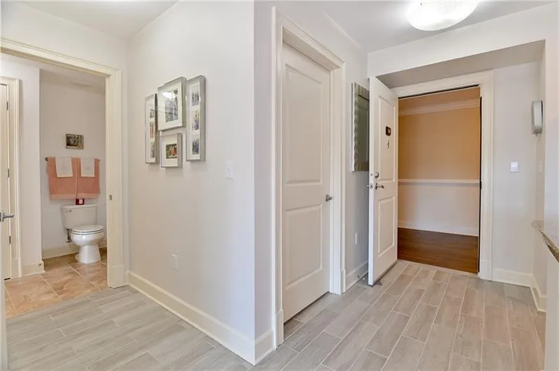 200 River Vista Drive Unit 541, Atlanta, Georgia 30339, 2 Bedrooms Bedrooms, ,2 BathroomsBathrooms,Residential,Sold,200 River Vista Drive Unit 541,6648854