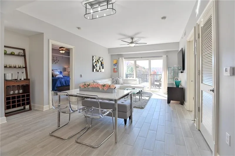 200 River Vista Drive Unit 541, Atlanta, Georgia 30339, 2 Bedrooms Bedrooms, ,2 BathroomsBathrooms,Residential,Sold,200 River Vista Drive Unit 541,6648854