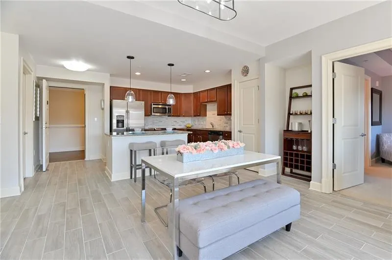 200 River Vista Drive Unit 541, Atlanta, Georgia 30339, 2 Bedrooms Bedrooms, ,2 BathroomsBathrooms,Residential,Sold,200 River Vista Drive Unit 541,6648854