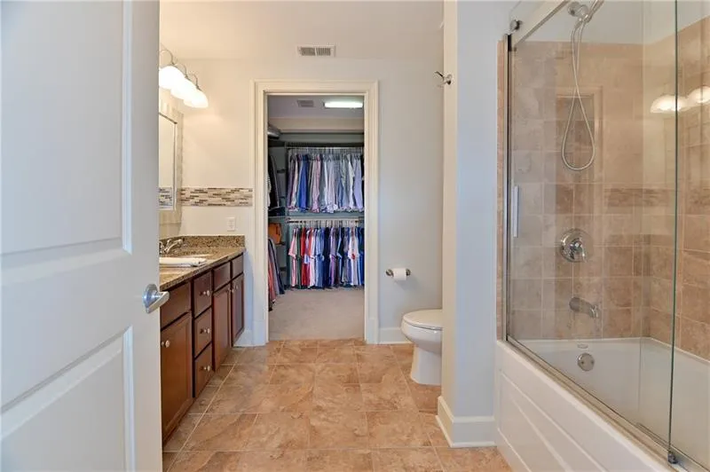 200 River Vista Drive Unit 541, Atlanta, Georgia 30339, 2 Bedrooms Bedrooms, ,2 BathroomsBathrooms,Residential,Sold,200 River Vista Drive Unit 541,6648854