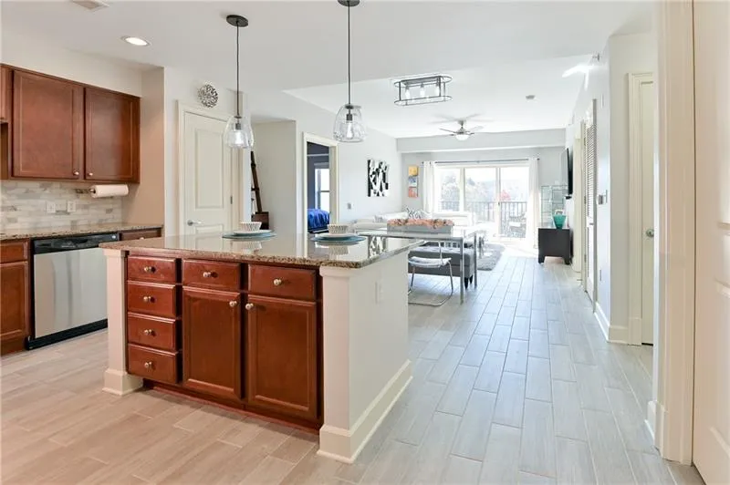 200 River Vista Drive Unit 541, Atlanta, Georgia 30339, 2 Bedrooms Bedrooms, ,2 BathroomsBathrooms,Residential,Sold,200 River Vista Drive Unit 541,6648854