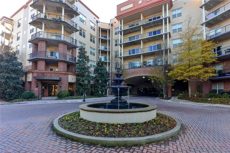 200 River Vista Drive Unit 541, Atlanta, Georgia 30339, 2 Bedrooms Bedrooms, ,2 BathroomsBathrooms,Residential,Sold,200 River Vista Drive Unit 541,6648854