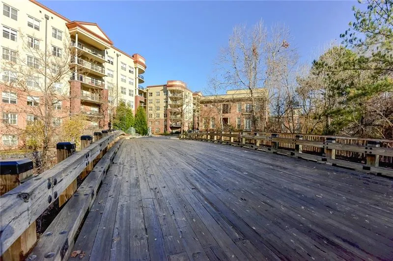 200 River Vista Drive Unit 541, Atlanta, Georgia 30339, 2 Bedrooms Bedrooms, ,2 BathroomsBathrooms,Residential,Sold,200 River Vista Drive Unit 541,6648854