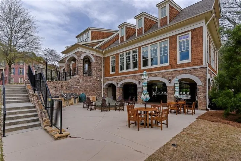 200 River Vista Drive Unit 541, Atlanta, Georgia 30339, 2 Bedrooms Bedrooms, ,2 BathroomsBathrooms,Residential,Sold,200 River Vista Drive Unit 541,6648854