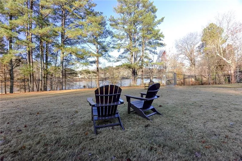 200 River Vista Drive Unit 541, Atlanta, Georgia 30339, 2 Bedrooms Bedrooms, ,2 BathroomsBathrooms,Residential,Sold,200 River Vista Drive Unit 541,6648854