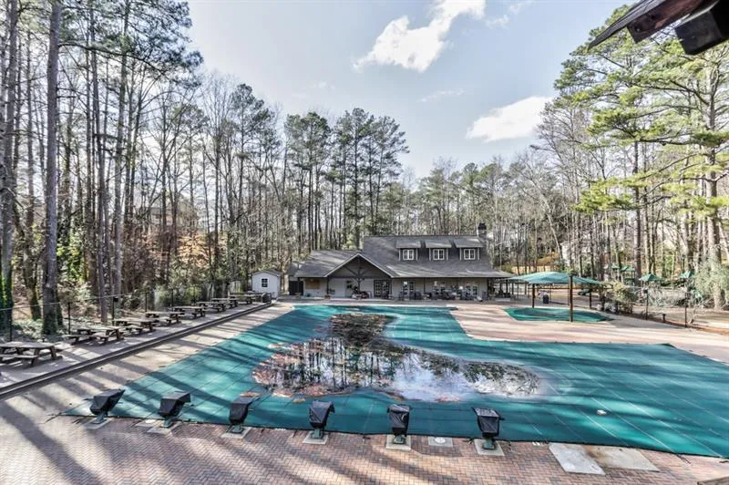7460 Twin Branch Road, Sandy Springs, Georgia 30328, 4 Bedrooms Bedrooms, ,3 BathroomsBathrooms,Residential,Sold,7460 Twin Branch Road,5963061