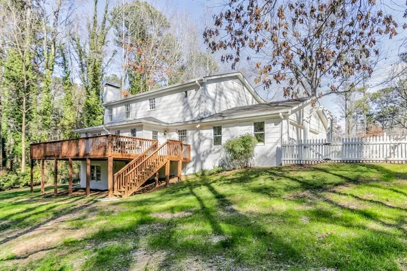 7460 Twin Branch Road, Sandy Springs, Georgia 30328, 4 Bedrooms Bedrooms, ,3 BathroomsBathrooms,Residential,Sold,7460 Twin Branch Road,5963061