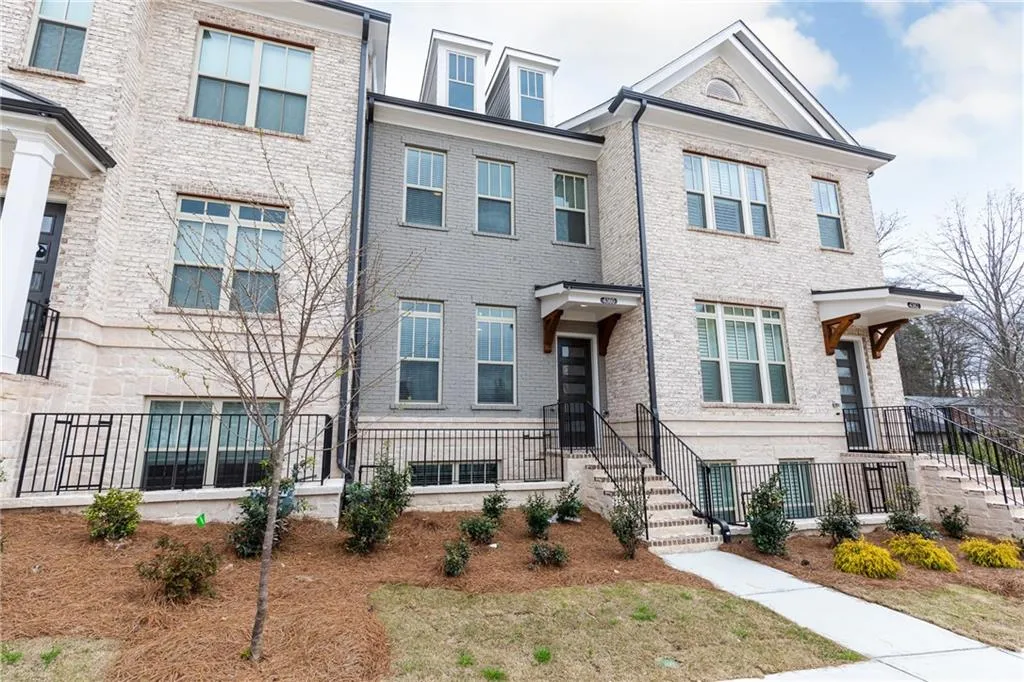 4360 Parkside Place, Sandy Springs, Georgia 30342, 3 Bedrooms Bedrooms, ,3 BathroomsBathrooms,Residential,Sold,4360 Parkside Place,6113318