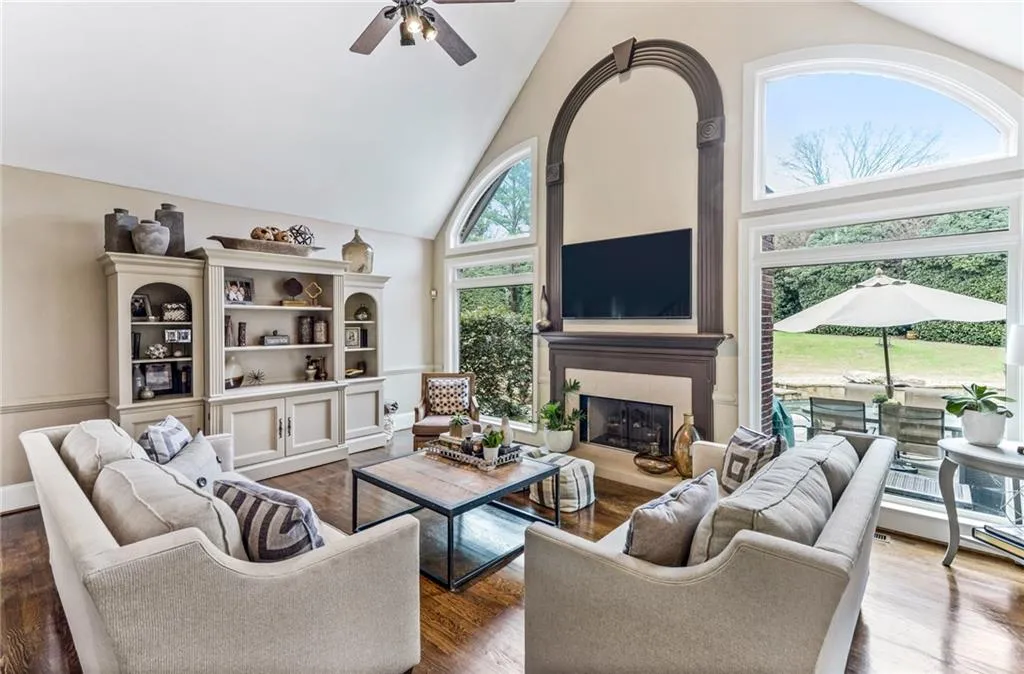335 Nesbit Downs Court, Sandy Springs, Georgia 30350, 5 Bedrooms Bedrooms, ,5 BathroomsBathrooms,Residential,Sold,335 Nesbit Downs Court,6722668