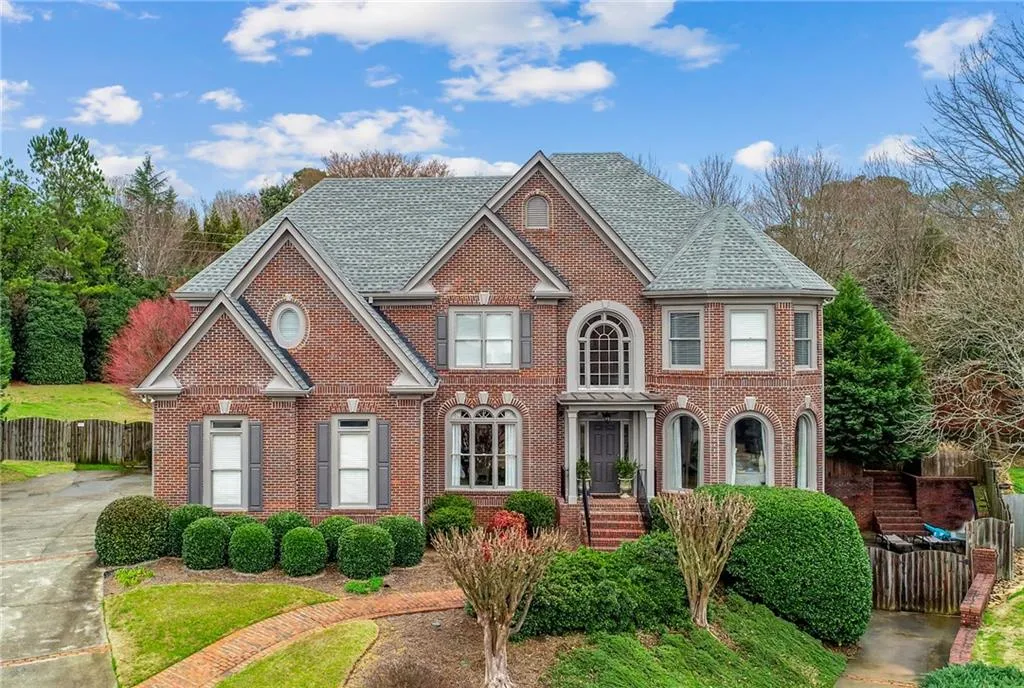 335 Nesbit Downs Court, Sandy Springs, Georgia 30350, 5 Bedrooms Bedrooms, ,5 BathroomsBathrooms,Residential,Sold,335 Nesbit Downs Court,6722668