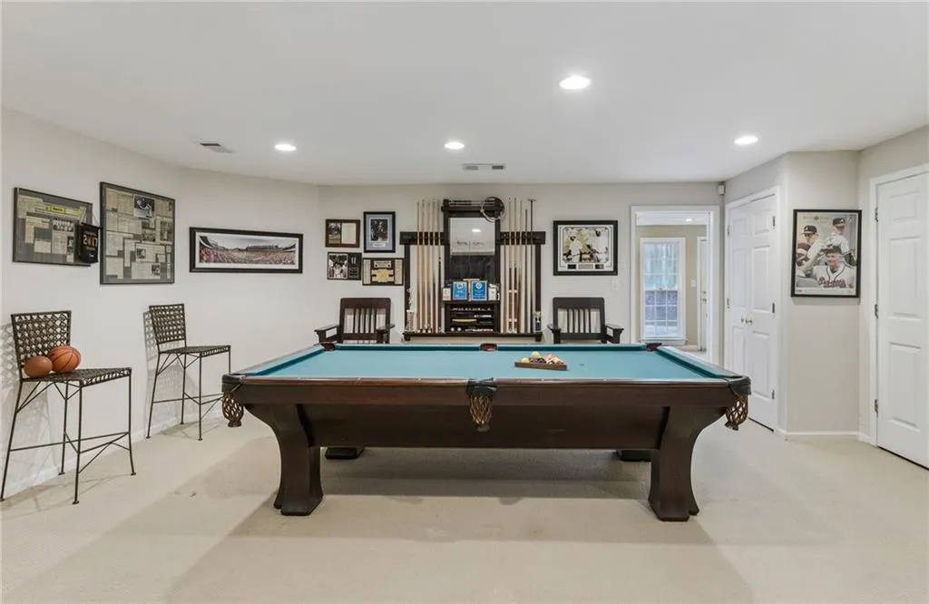 335 Nesbit Downs Court, Sandy Springs, Georgia 30350, 5 Bedrooms Bedrooms, ,5 BathroomsBathrooms,Residential,Sold,335 Nesbit Downs Court,6722668