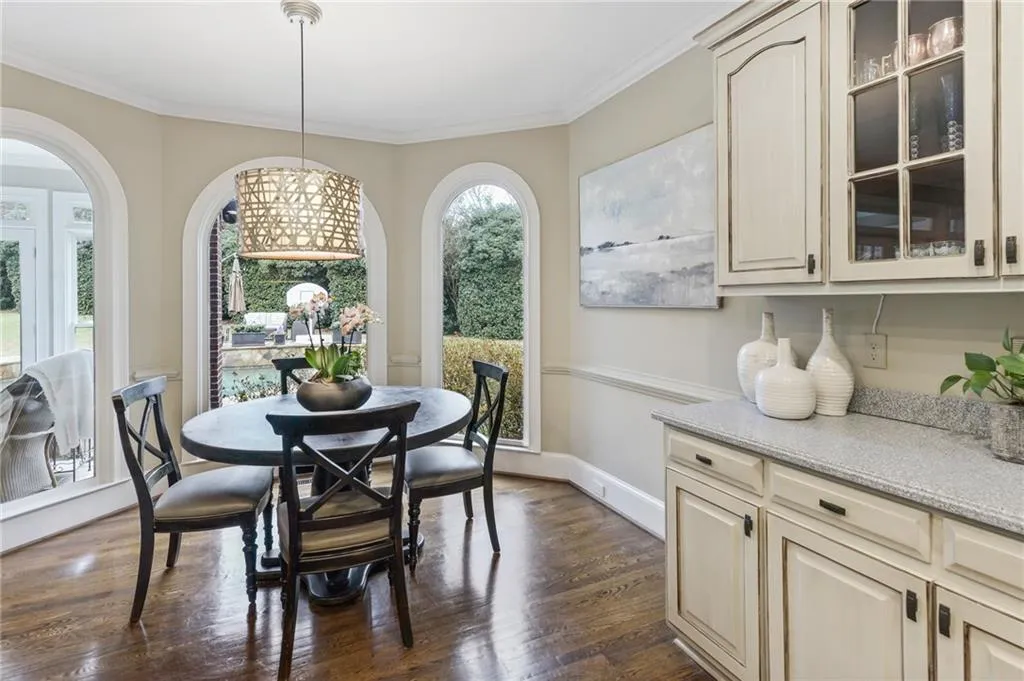 335 Nesbit Downs Court, Sandy Springs, Georgia 30350, 5 Bedrooms Bedrooms, ,5 BathroomsBathrooms,Residential,Sold,335 Nesbit Downs Court,6722668