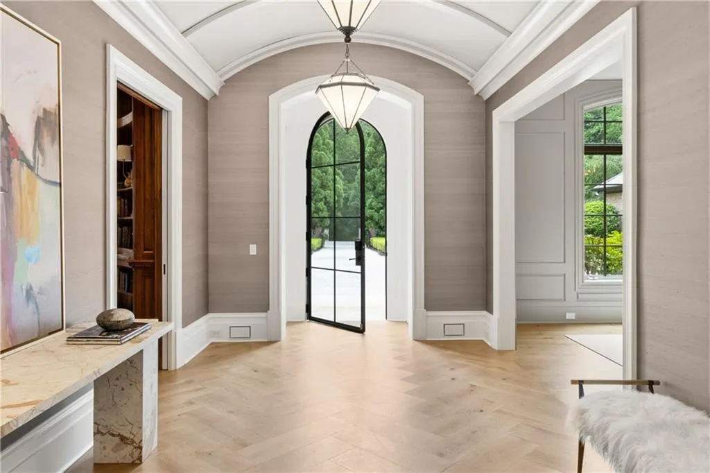 4560 Harris Trail Nw, Atlanta, Georgia 30327, 9 Bedrooms Bedrooms, ,9 BathroomsBathrooms,Residential,For Sale,4560 Harris Trail Nw,7634643