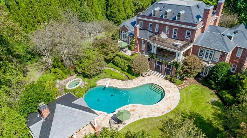 1976 W Paces Ferry Road Nw, Atlanta, Georgia 30327, 8 Bedrooms Bedrooms, ,10 BathroomsBathrooms,Residential,Sold,1976 W Paces Ferry Road Nw,5911696