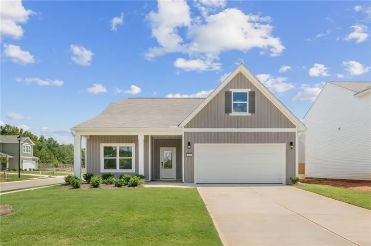 406 Bluegrass Lane, Rockmart, Georgia 30153