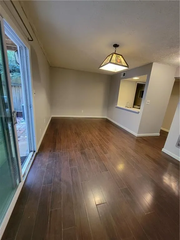 6107 Park Avenue Unit G 10, Atlanta, Georgia 30342, 2 Bedrooms Bedrooms, ,1 BathroomBathrooms,Residential,Sold,6107 Park Avenue Unit G 10,6933781