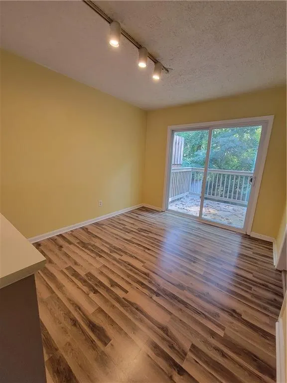 6107 Park Avenue Unit G 10, Atlanta, Georgia 30342, 2 Bedrooms Bedrooms, ,1 BathroomBathrooms,Residential,Sold,6107 Park Avenue Unit G 10,6933781