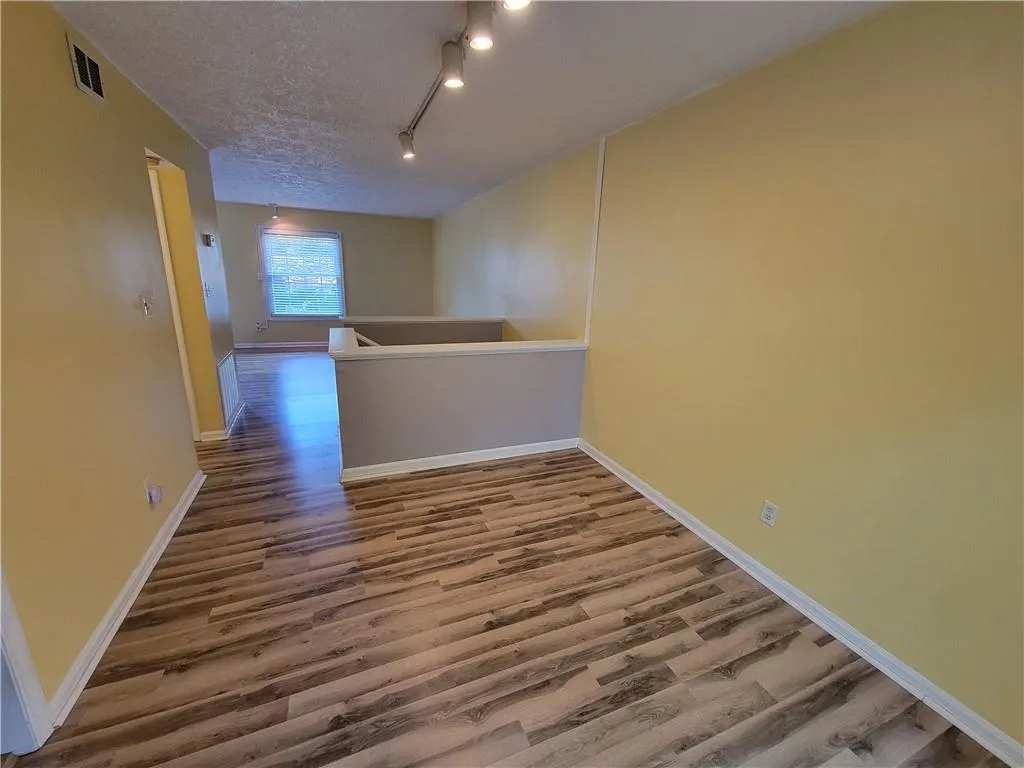 6107 Park Avenue Unit G 10, Atlanta, Georgia 30342, 2 Bedrooms Bedrooms, ,1 BathroomBathrooms,Residential,Sold,6107 Park Avenue Unit G 10,6933781