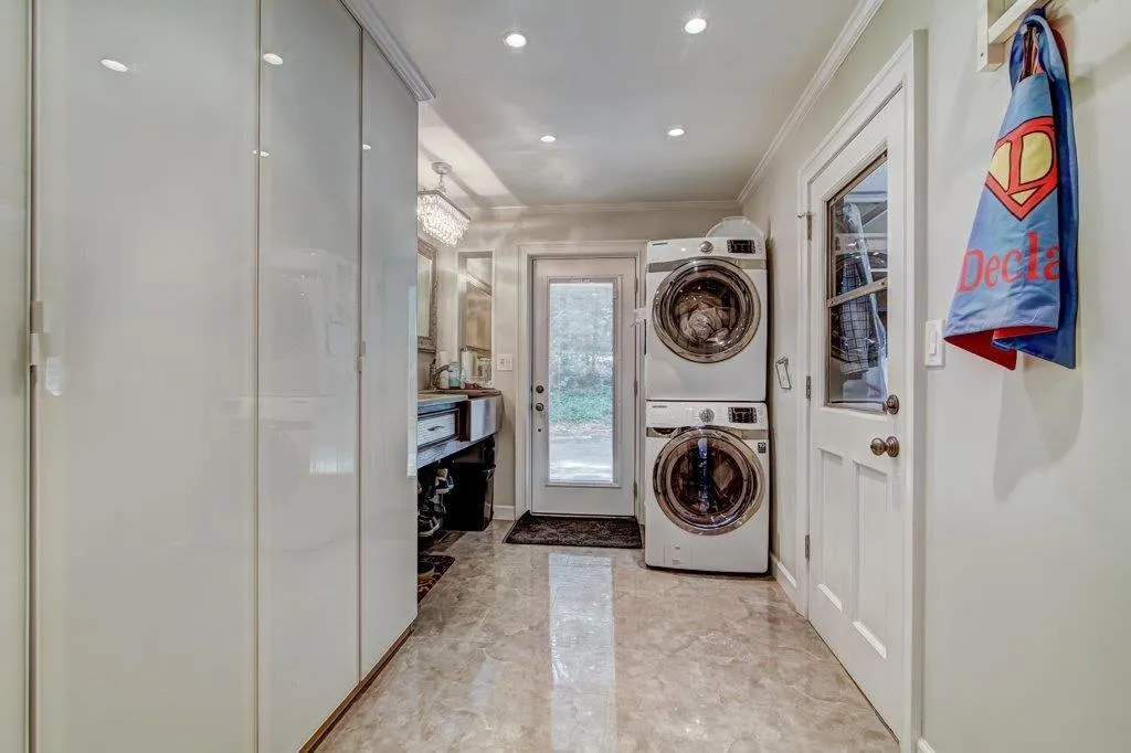 7610 Ball Mill Road, Sandy Springs, Georgia 30350, 5 Bedrooms Bedrooms, ,4 BathroomsBathrooms,Residential,Sold,7610 Ball Mill Road,6528791