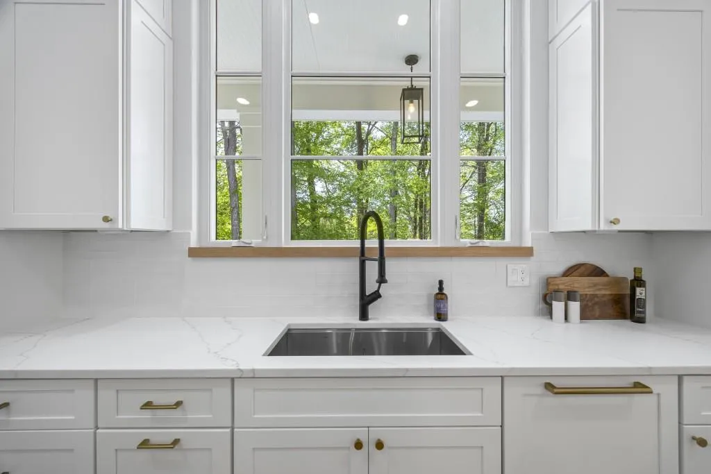 4785 Longchamps Drive, Sandy Springs, Georgia 30319, 6 Bedrooms Bedrooms, ,4 BathroomsBathrooms,Residential,Sold,4785 Longchamps Drive,7562660
