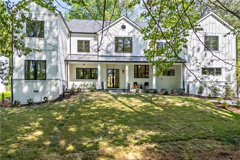 4785 Longchamps Drive, Sandy Springs, Georgia 30319, 6 Bedrooms Bedrooms, ,4 BathroomsBathrooms,Residential,Sold,4785 Longchamps Drive,7562660