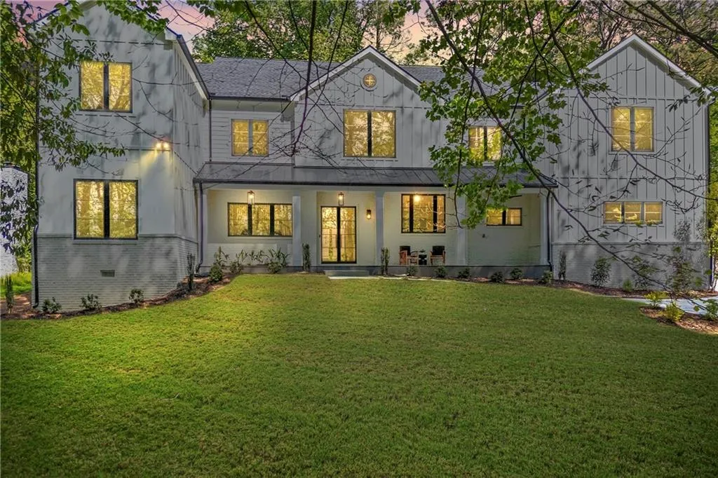 4785 Longchamps Drive, Sandy Springs, Georgia 30319, 6 Bedrooms Bedrooms, ,4 BathroomsBathrooms,Residential,Sold,4785 Longchamps Drive,7562660