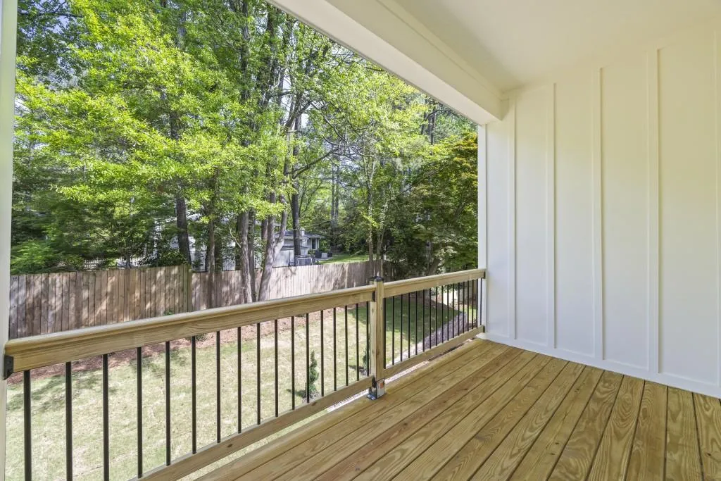 4785 Longchamps Drive, Sandy Springs, Georgia 30319, 6 Bedrooms Bedrooms, ,4 BathroomsBathrooms,Residential,Sold,4785 Longchamps Drive,7562660