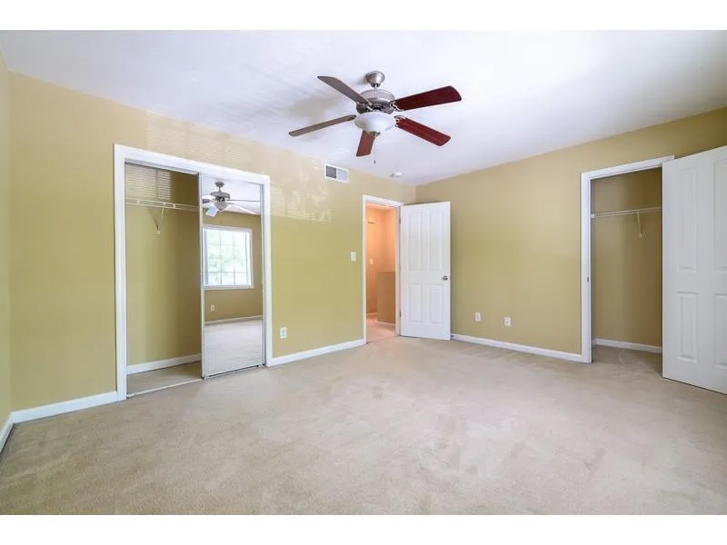 6940 Roswell Road Unit 23a, Sandy Springs, Georgia 30328, 2 Bedrooms Bedrooms, ,1 BathroomBathrooms,Residential,Sold,6940 Roswell Road Unit 23a,5748508