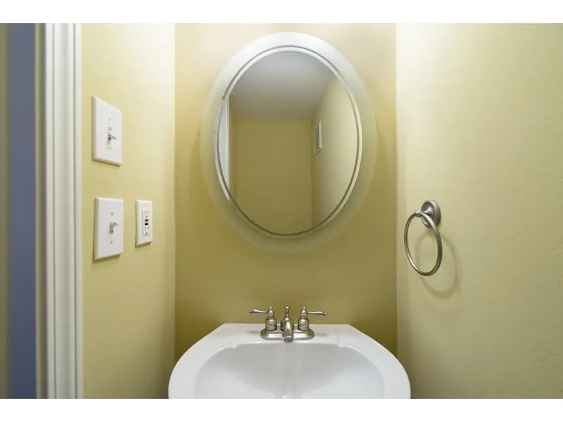 6940 Roswell Road Unit 23a, Sandy Springs, Georgia 30328, 2 Bedrooms Bedrooms, ,1 BathroomBathrooms,Residential,Sold,6940 Roswell Road Unit 23a,5748508