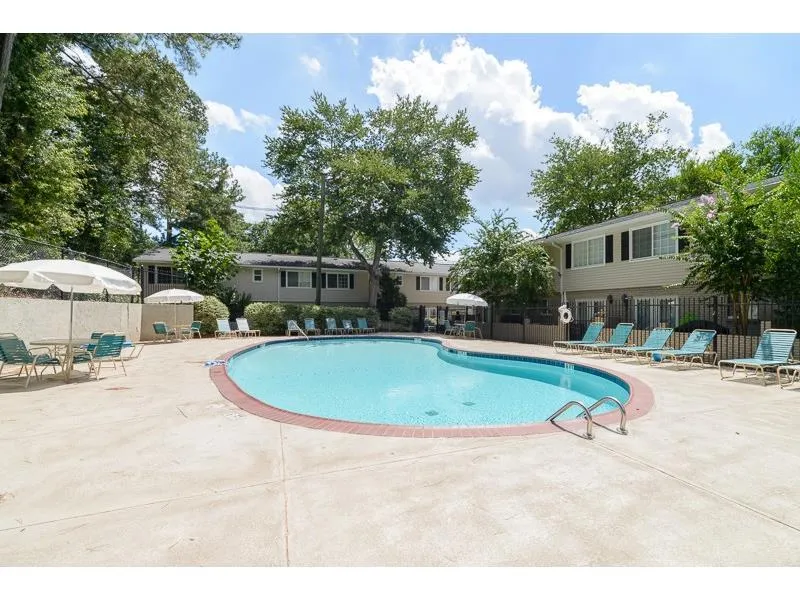6940 Roswell Road Unit 23a, Sandy Springs, Georgia 30328, 2 Bedrooms Bedrooms, ,1 BathroomBathrooms,Residential,Sold,6940 Roswell Road Unit 23a,5748508