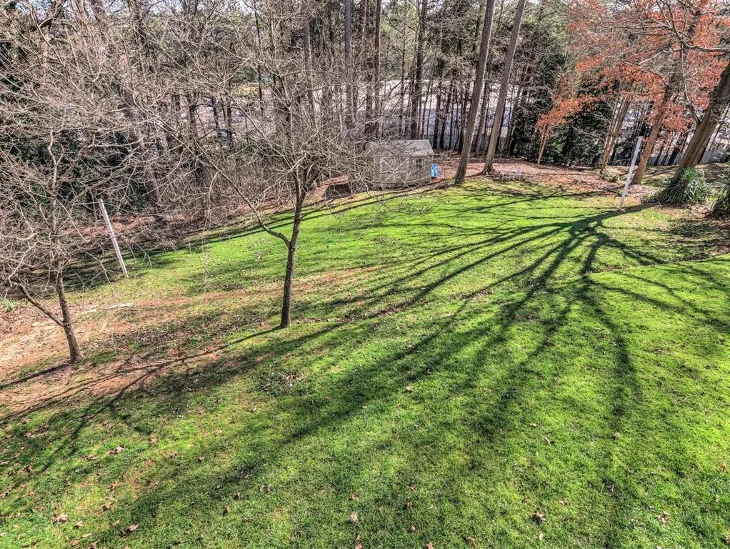 565 Wyncourtney Drive, Sandy Springs, Georgia 30328, 3 Bedrooms Bedrooms, ,2 BathroomsBathrooms,Residential,Sold,565 Wyncourtney Drive,6502969