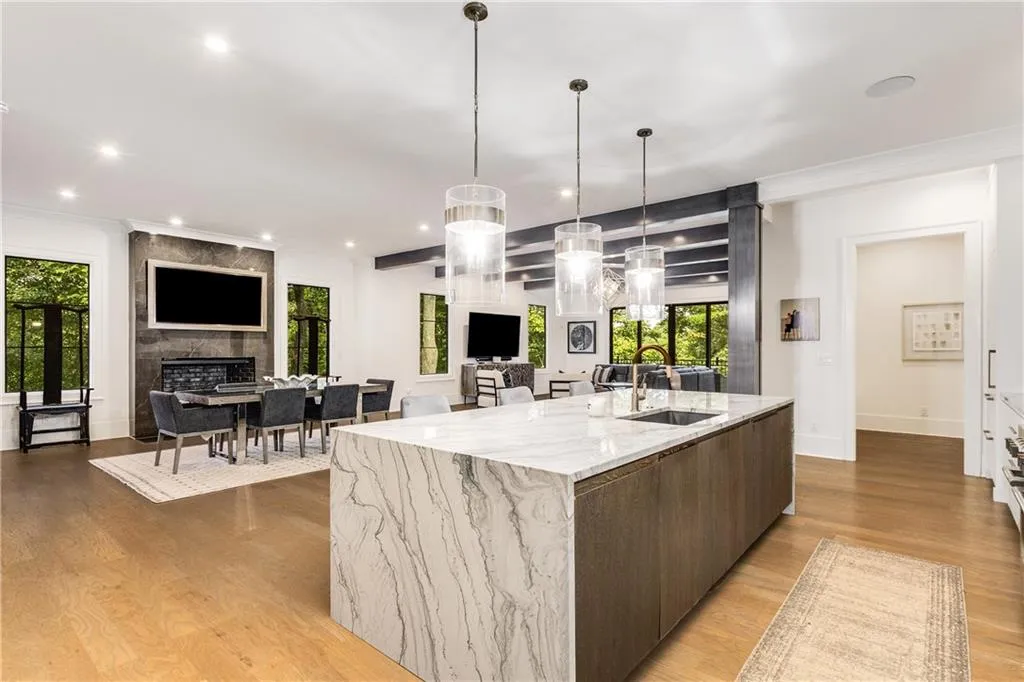 306 Pinecrest Road Ne, Atlanta, Georgia 30342, 5 Bedrooms Bedrooms, ,6 BathroomsBathrooms,Residential,For Sale,306 Pinecrest Road Ne,7643284
