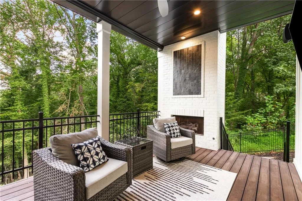 306 Pinecrest Road Ne, Atlanta, Georgia 30342, 5 Bedrooms Bedrooms, ,6 BathroomsBathrooms,Residential,For Sale,306 Pinecrest Road Ne,7643284