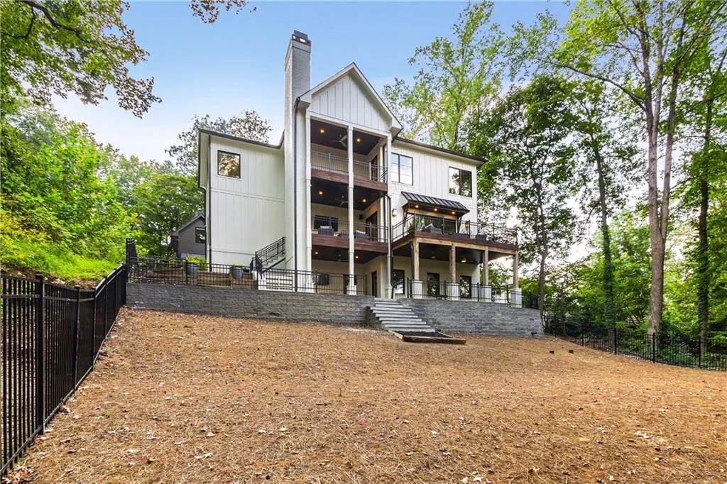 306 Pinecrest Road Ne, Atlanta, Georgia 30342, 5 Bedrooms Bedrooms, ,6 BathroomsBathrooms,Residential,For Sale,306 Pinecrest Road Ne,7643284