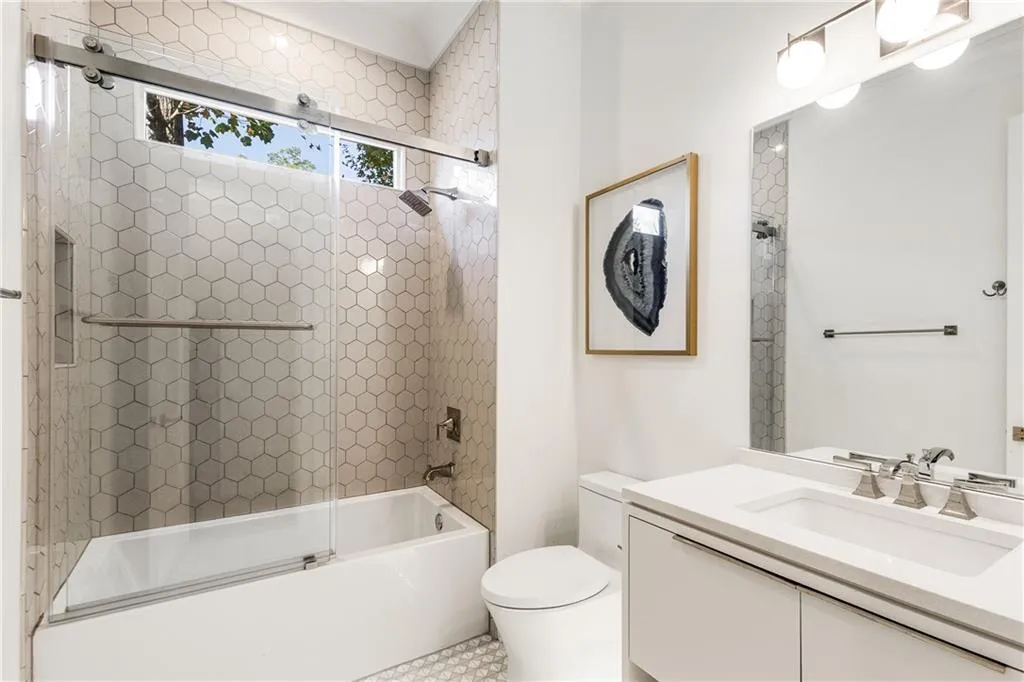 306 Pinecrest Road Ne, Atlanta, Georgia 30342, 5 Bedrooms Bedrooms, ,6 BathroomsBathrooms,Residential,For Sale,306 Pinecrest Road Ne,7643284
