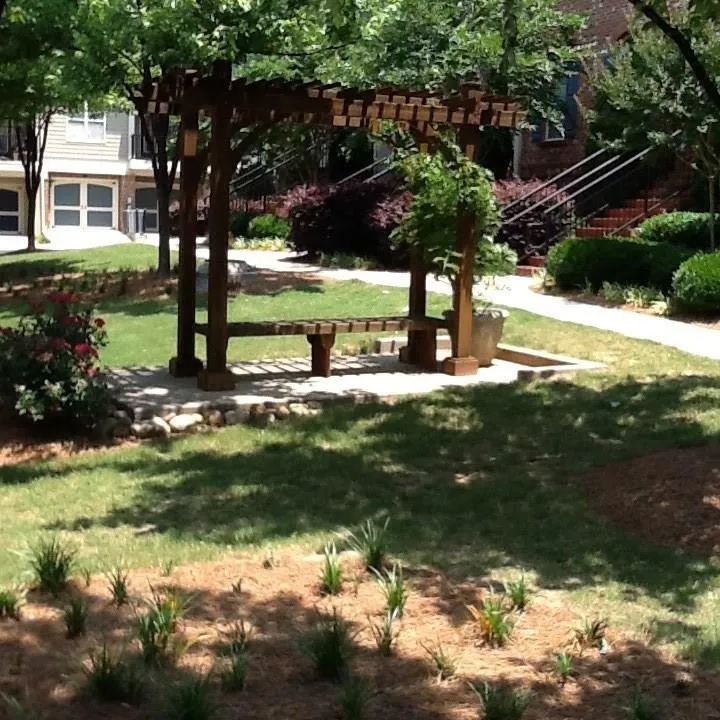 305 Le Gran Bend Unit 305, Sandy Springs, Georgia 30328, 3 Bedrooms Bedrooms, ,2 BathroomsBathrooms,Residential,Sold,305 Le Gran Bend Unit 305,5698270