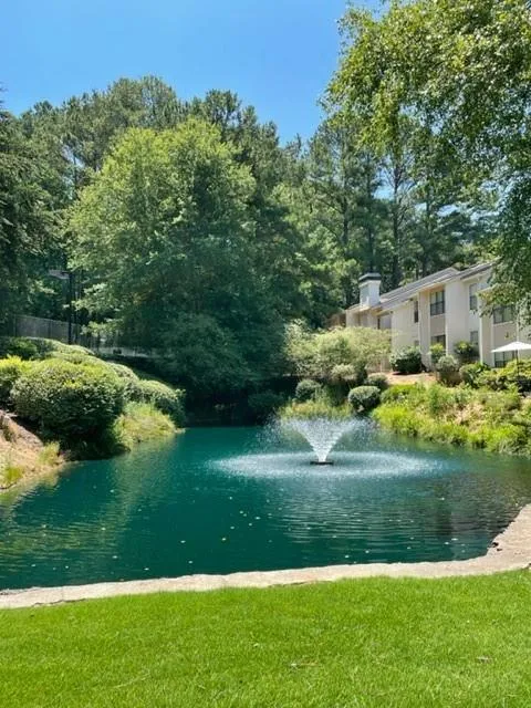 2313 Huntingdon Chase Unit 2313, Sandy Springs, Georgia 30350, 1 Bedroom Bedrooms, ,1 BathroomBathrooms,Residential,Sold,2313 Huntingdon Chase Unit 2313,7070787