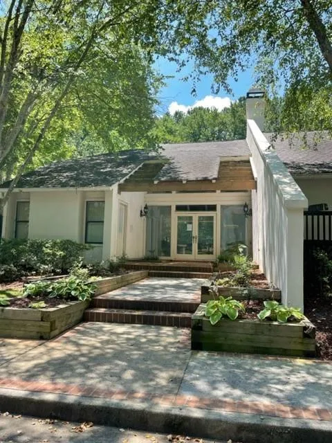 2313 Huntingdon Chase Unit 2313, Sandy Springs, Georgia 30350, 1 Bedroom Bedrooms, ,1 BathroomBathrooms,Residential,Sold,2313 Huntingdon Chase Unit 2313,7070787