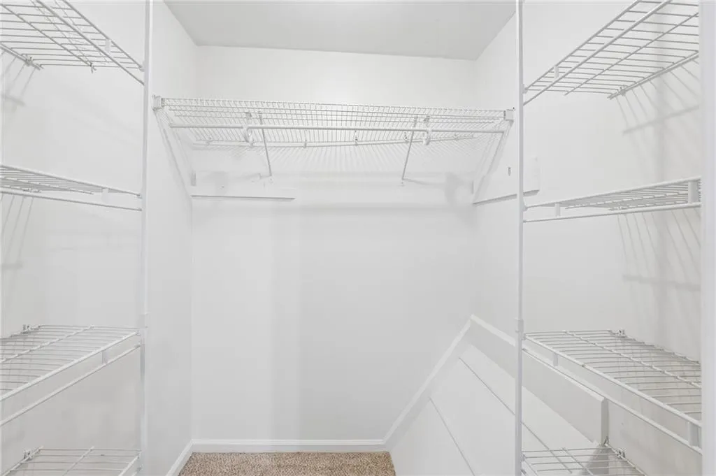 Atlanta, Georgia 30327, 2 Bedrooms Bedrooms, 0 ,1 BathroomBathrooms,Residential,For Sale,7827695