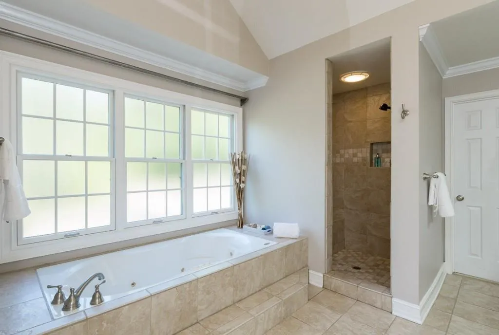 7390 Stoneykirk Close, Sandy Springs, Georgia 30350, 4 Bedrooms Bedrooms, ,4 BathroomsBathrooms,Residential,Sold,7390 Stoneykirk Close,5850188
