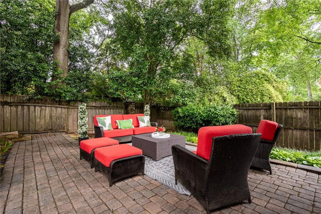 2580 Acorn Avenue, Atlanta, Georgia 30305, 4 Bedrooms Bedrooms, ,4 BathroomsBathrooms,Residential,For Sale,2580 Acorn Avenue,7610408