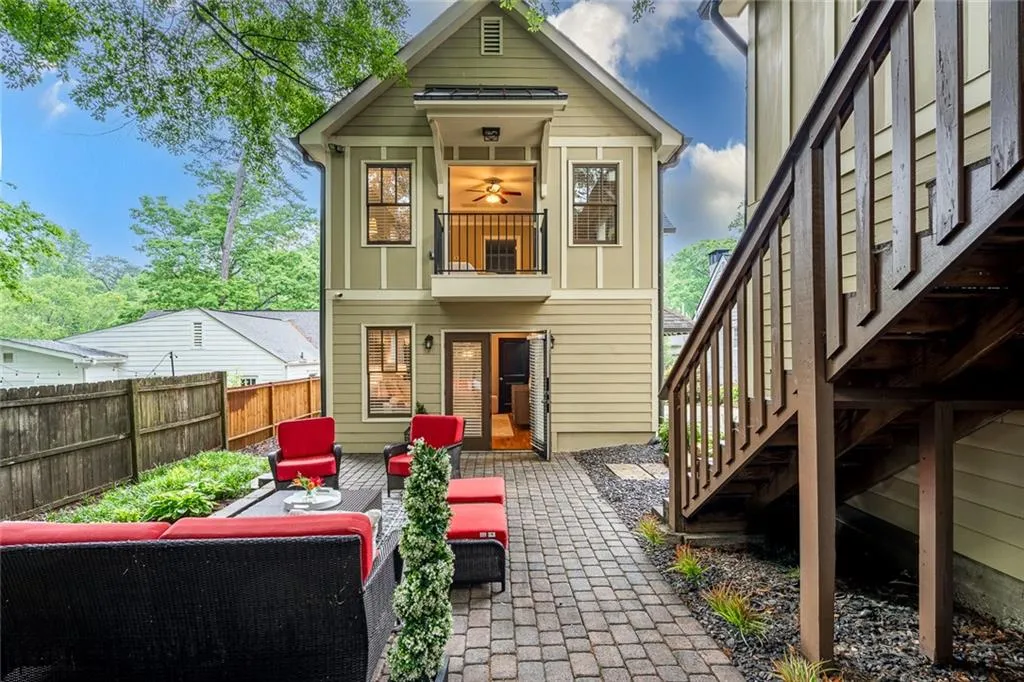 2580 Acorn Avenue, Atlanta, Georgia 30305, 4 Bedrooms Bedrooms, ,4 BathroomsBathrooms,Residential,For Sale,2580 Acorn Avenue,7610408