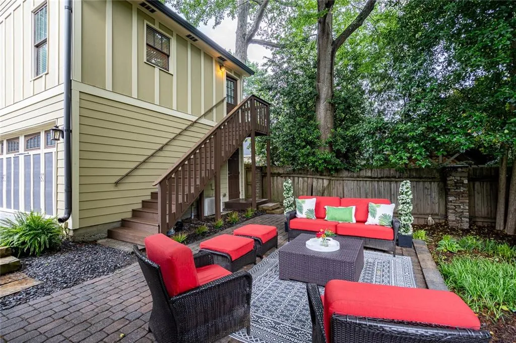 2580 Acorn Avenue, Atlanta, Georgia 30305, 4 Bedrooms Bedrooms, ,4 BathroomsBathrooms,Residential,For Sale,2580 Acorn Avenue,7610408