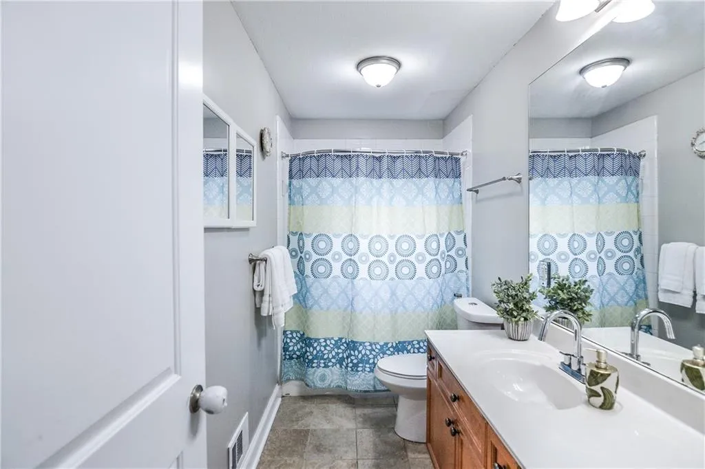 750 Dalrymple Road Unit O-2, Sandy Springs, Georgia 30328, 3 Bedrooms Bedrooms, ,2 BathroomsBathrooms,Residential,Sold,750 Dalrymple Road Unit O-2,6823889