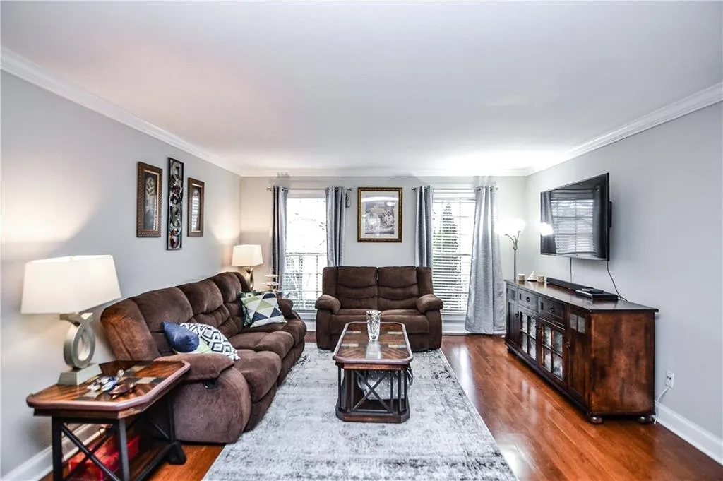 750 Dalrymple Road Unit O-2, Sandy Springs, Georgia 30328, 3 Bedrooms Bedrooms, ,2 BathroomsBathrooms,Residential,Sold,750 Dalrymple Road Unit O-2,6823889