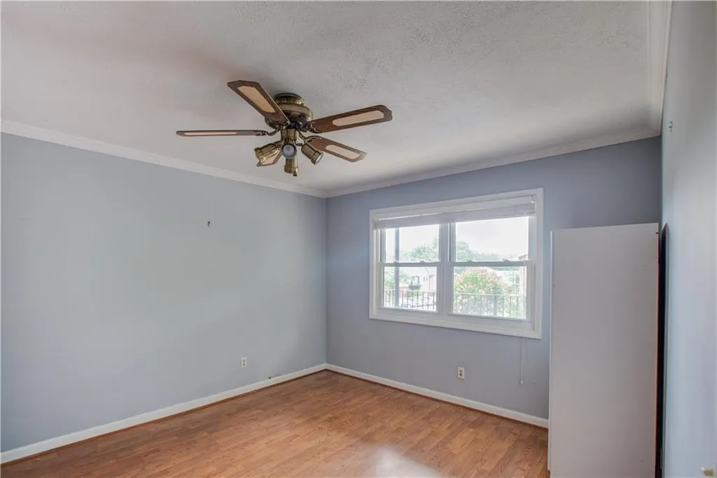 6851 Roswell Road Ne Unit C-3, Sandy Springs, Georgia 30328, 3 Bedrooms Bedrooms, ,2 BathroomsBathrooms,Residential,Sold,6851 Roswell Road Ne Unit C-3,5867019