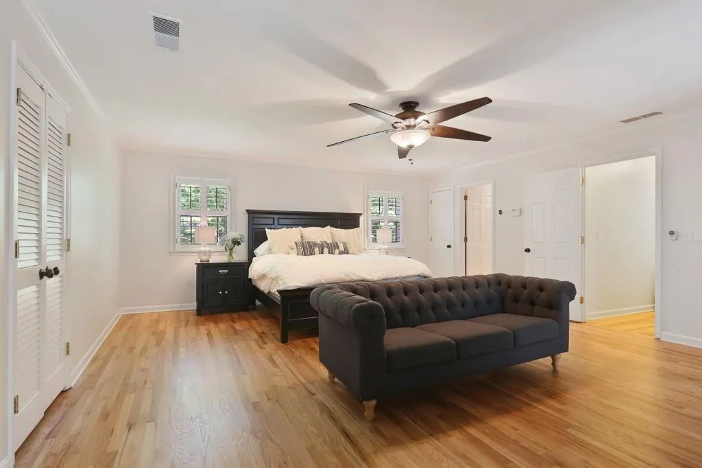 5020 Nesbit Ferry Lane, Sandy Springs, Georgia 30350, 4 Bedrooms Bedrooms, ,2 BathroomsBathrooms,Residential,Sold,5020 Nesbit Ferry Lane,6722706